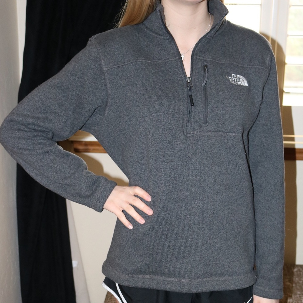 the north face grey quarter zip size medium men’s